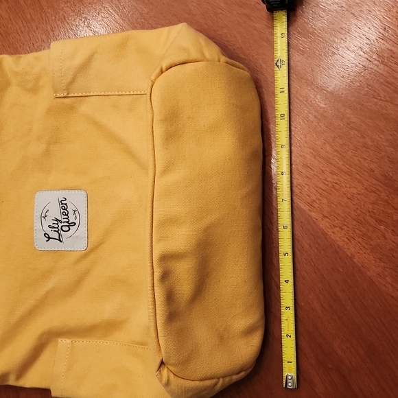 Lily Queen canvas yellow and cream tote! Strong and fun zippered tote!! - Picture 3 of 9